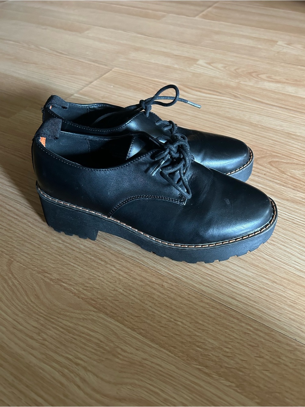 French Connection Amanda Black Vegan Leather Platform Sole Shoes Size 6.5